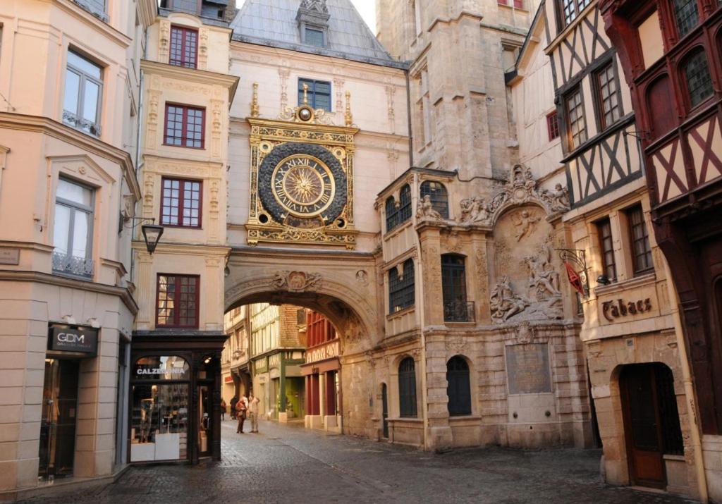 Le Petit Cine - Rouen Gare - Smartloc Immo Appartement Buitenkant foto